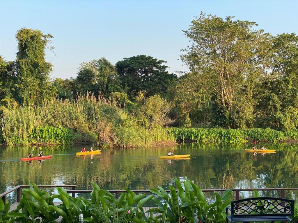 Ruen Maihom Riverside Cottage Kanchanaburi Extérieur photo